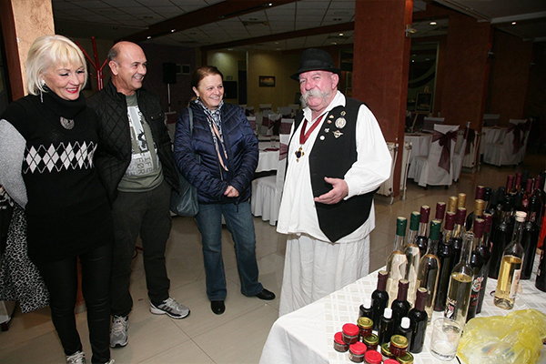 hotel tiski cvet vino fest 003